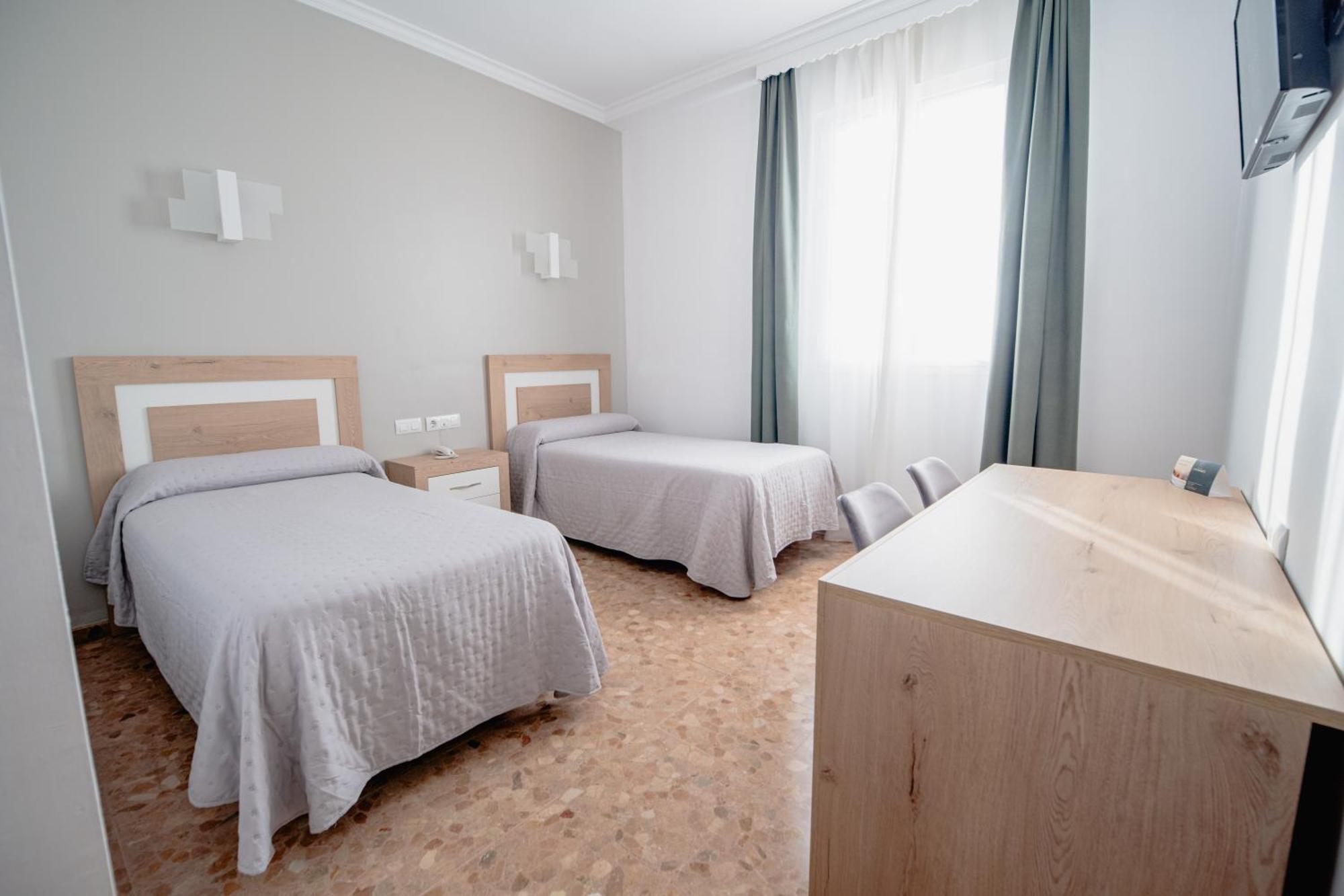 Hotel Chamizo El Arahal エクステリア 写真
