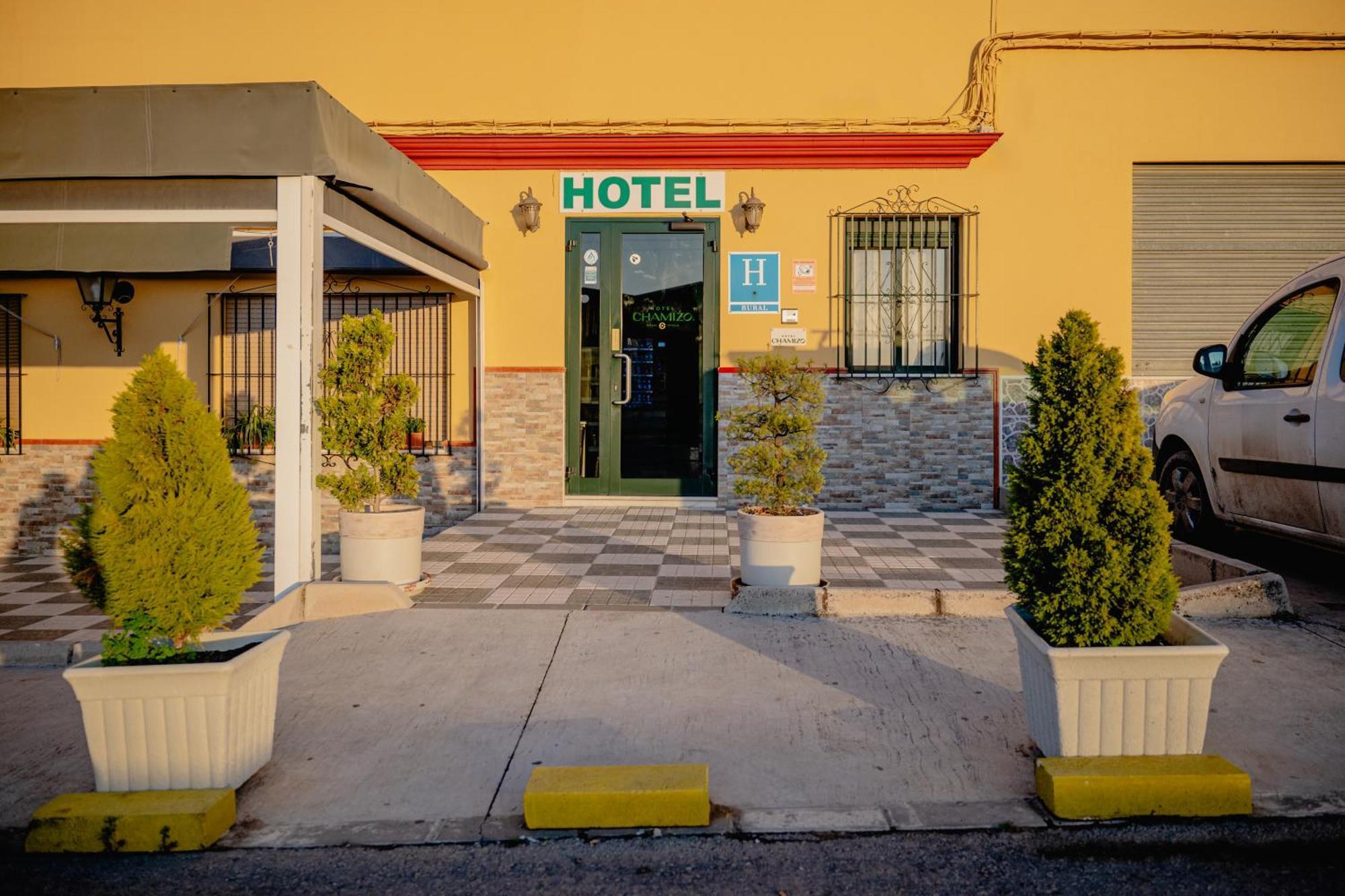 Hotel Chamizo El Arahal エクステリア 写真