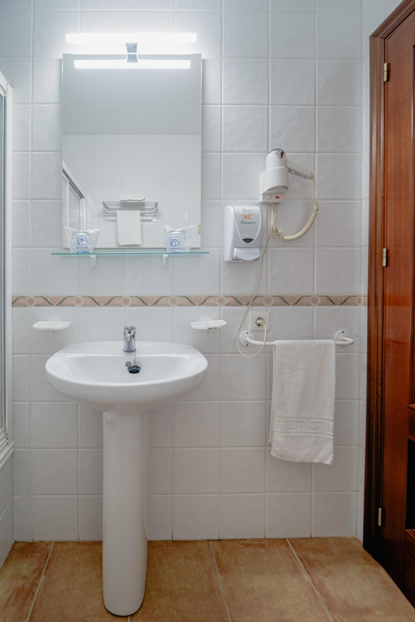 Hotel Chamizo El Arahal エクステリア 写真